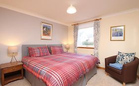 Loch Ness Apartments