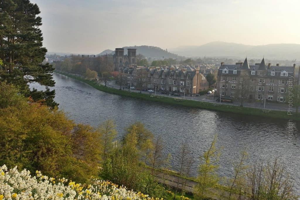 Loch Ness Apartments Inverness Exterior foto